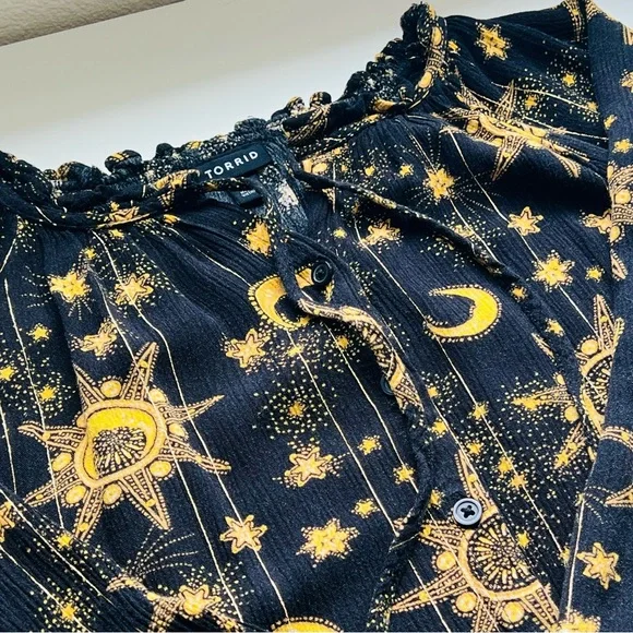 Black Blouse with Yellow and Gold Celestial Design Moon and Stars, size XL - Picture 5 of 9